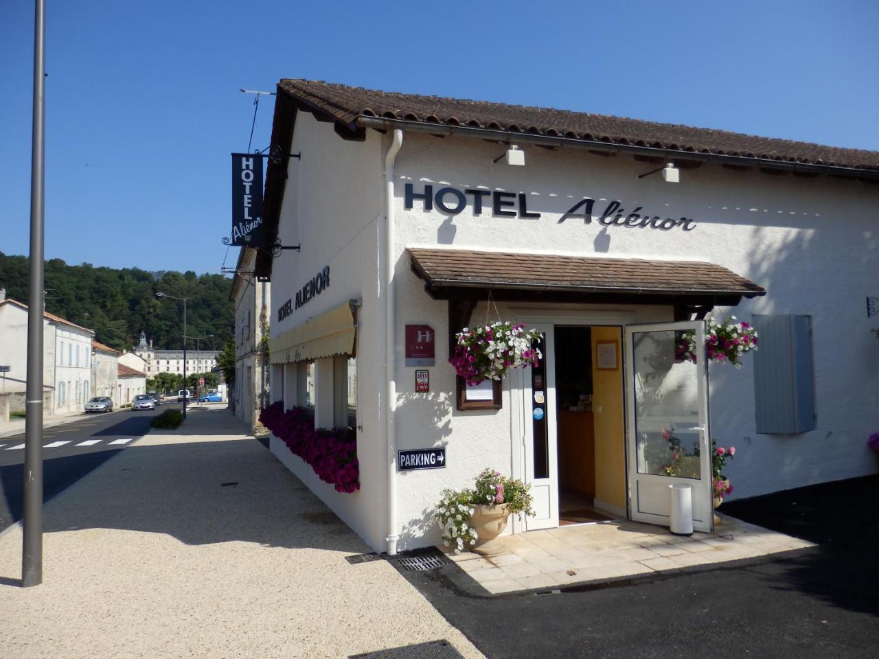Hotel Alienor Brantôme Eksteriør billede